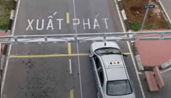 bai 1 b2 xuat phat 583x400 fotor 20251119153854