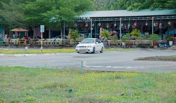 hoc lai xe o vinh long phat thanh 1