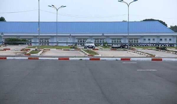 trung tam hoc bang lai xe o to o vinh long 1