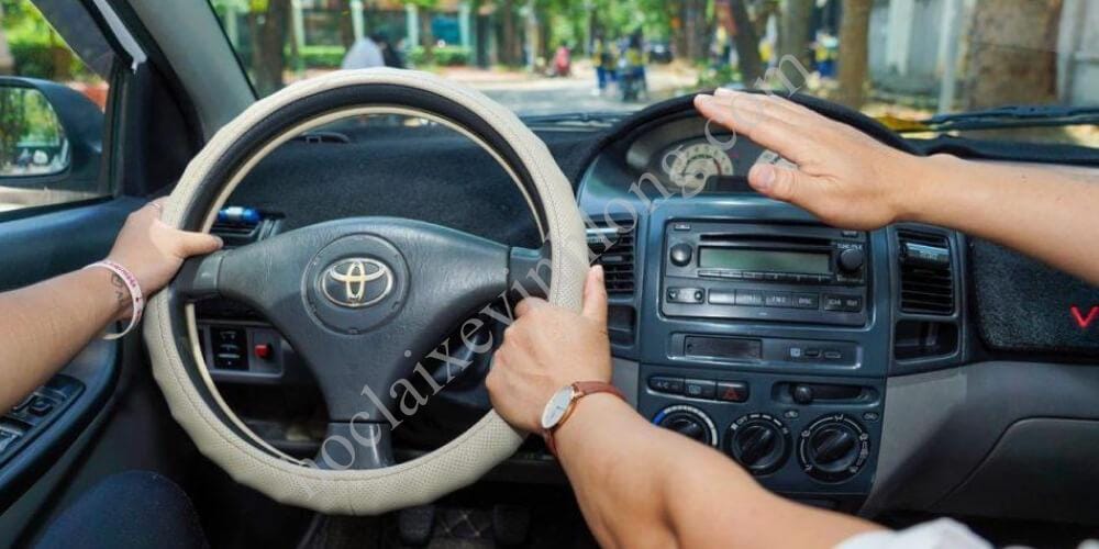 bổ túc tay lái vĩnh long