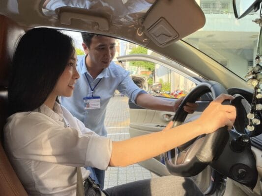 top 5 trung tam day lai xe o to vinh long